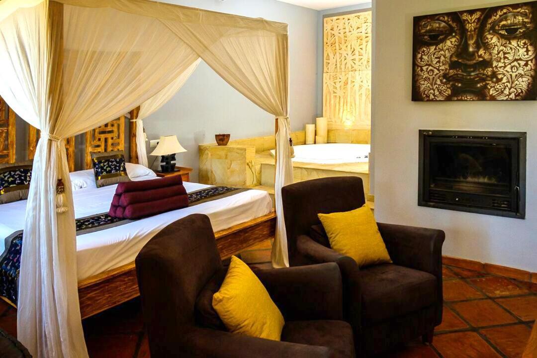 Masia Durba Hotel Castellnovo ภายนอก รูปภาพ