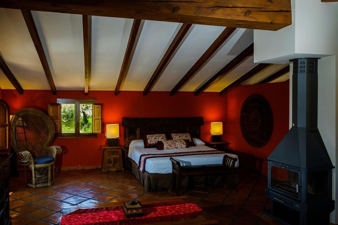 Masia Durba Hotel Castellnovo ภายนอก รูปภาพ