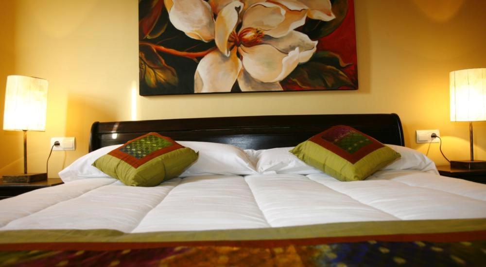 Masia Durba Hotel Castellnovo ภายนอก รูปภาพ