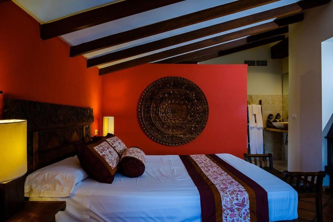 Masia Durba Hotel Castellnovo ภายนอก รูปภาพ