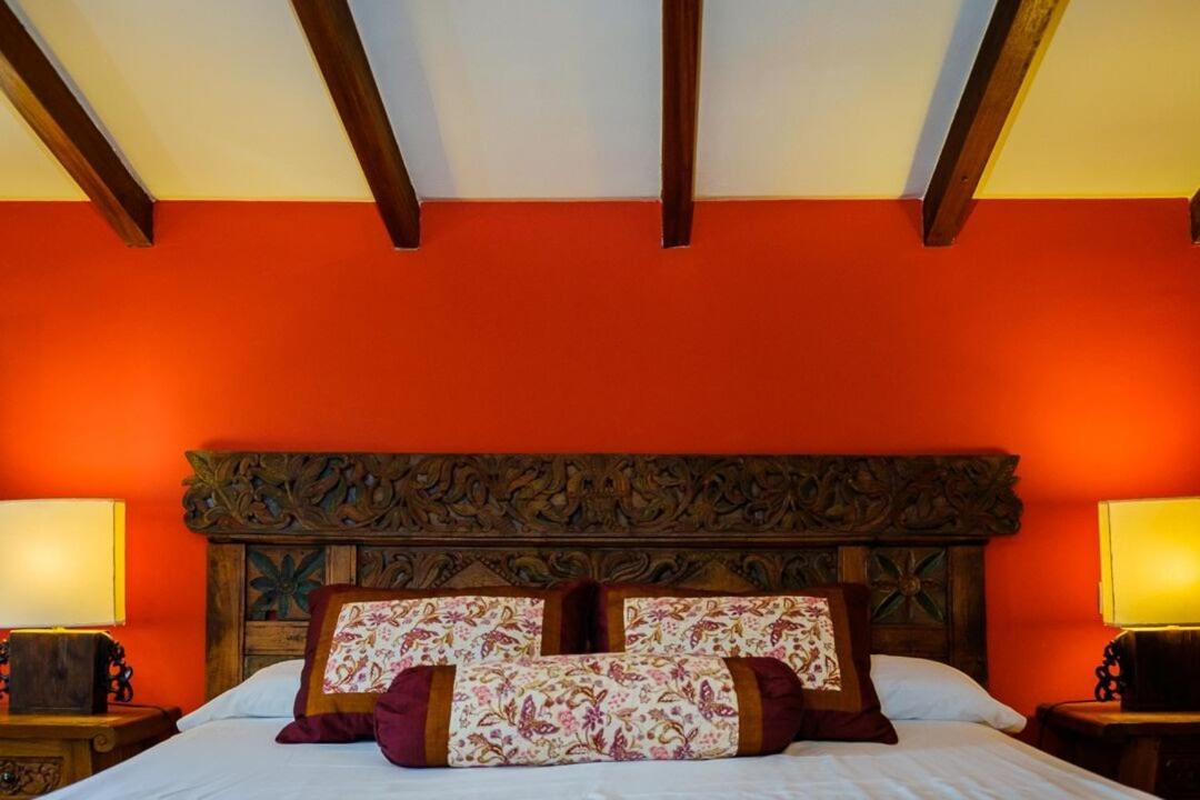 Masia Durba Hotel Castellnovo ภายนอก รูปภาพ