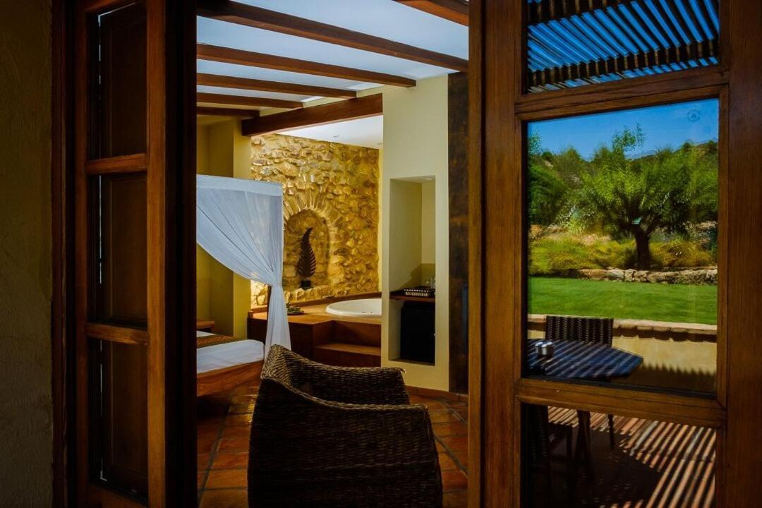 Masia Durba Hotel Castellnovo ภายนอก รูปภาพ