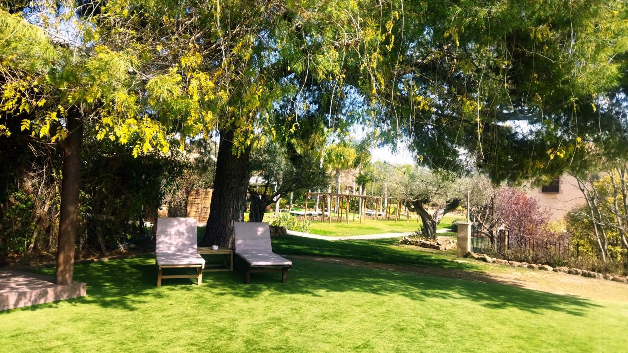 Masia Durba Hotel Castellnovo ภายนอก รูปภาพ