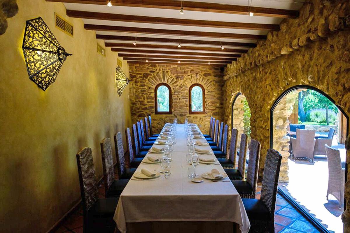 Masia Durba Hotel Castellnovo ภายนอก รูปภาพ